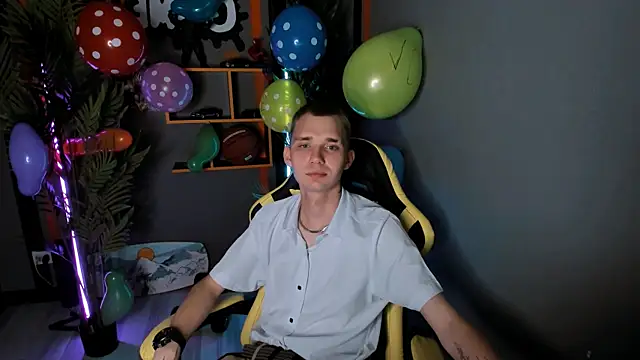 Snapshot of TimBlaks chatting on 09/09/25, 04:50 TimBlaks online show from 09/09/25, 04:50