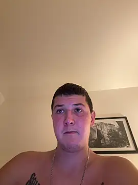 Snapshot of antoni_na chatting on 11/08/25, 07:45 antoni na online show from 11/08/25, 07:45