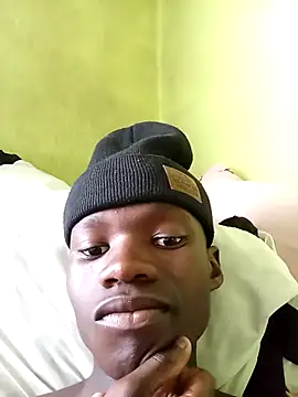 phumlanisanka online show from 10/14/25, 01:23