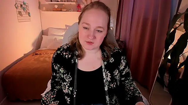 Snapshot of Kitty_Rest_ chatting on 05/08/26, 02:33 Kitty Rest online show from 05/08/26, 02:33