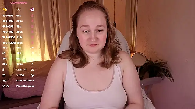 Snapshot of Kitty_Rest_ chatting on 05/31/26, 06:31 Kitty Rest online show from 05/31/26, 06:31