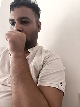 vinay smalldick online show from 04/09/26, 06:19