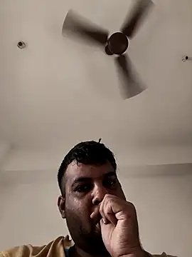 vinay smalldick online show from 04/11/26, 02:27