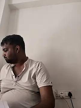 vinay smalldick online show from 04/15/26, 05:36