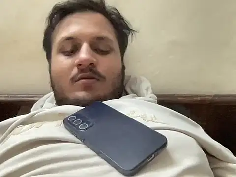 chiikuloveu online show from 11/28/25, 03:04