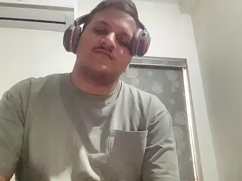 chiikuloveu online show from 02/13/26, 05:14