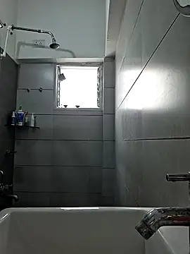 chiikuloveu online show from 04/06/26, 08:37