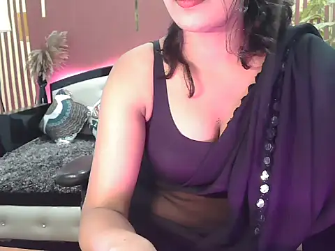 shaalu sharma online show from 10/16/25, 10:16