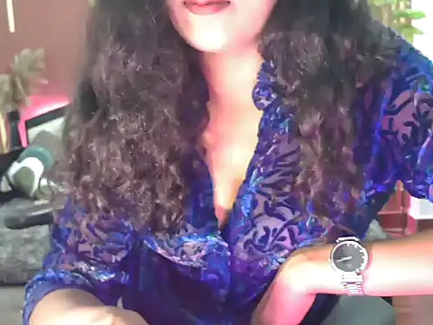 shaalu sharma online show from 10/19/25, 09:43