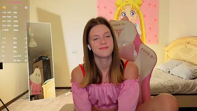 VibeQueenLucy online show from 12/22/25, 12:57