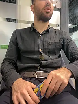 speddy34 online show from 10/10/25, 06:34