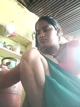 Hansini Gowda online show from 09/17/25, 12:18