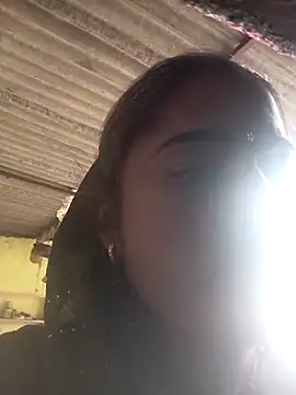 Hansini Gowda online show from 10/21/25, 09:43