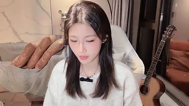 Snapshot of Lixinel-520 chatting on 11/27/25, 11:34 Lixinel-520 online show from 11/27/25, 11:34