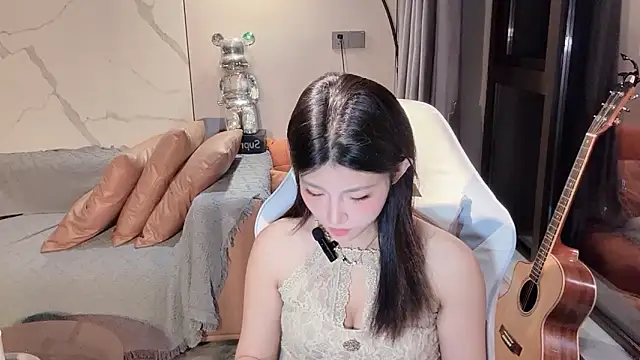 Snapshot of Lixinel-520 chatting on 11/29/25, 12:41 Lixinel-520 online show from 11/29/25, 12:41