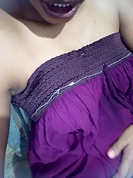Shani Izu online show from 05/16/26, 11:42