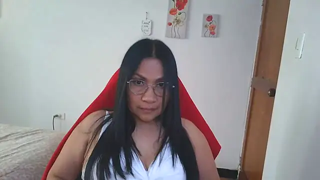 LissafeetHott online show from 06/17/26, 07:48