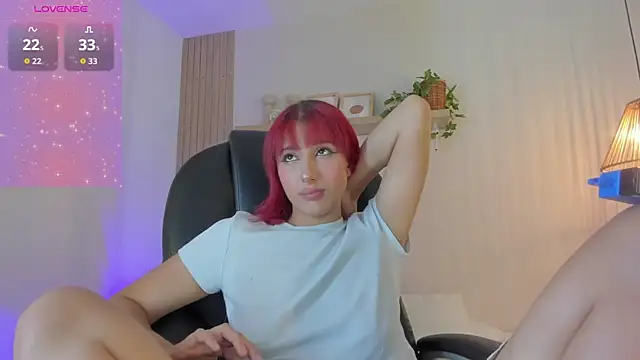 Cristalfoxy  online show from 01/17/26, 08:01