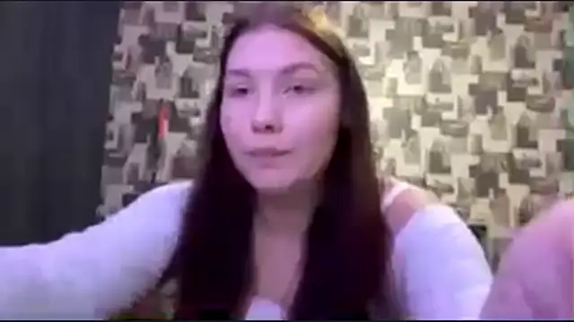 Snapshot of SwiiSweet chatting on 09/17/25, 04:08 SwiiSweet online show from 09/17/25, 04:08