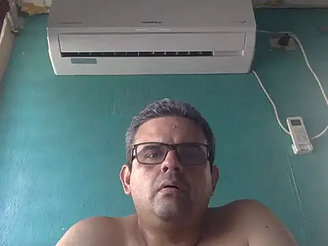 Katracho6969 online show from 12/04/25, 07:44