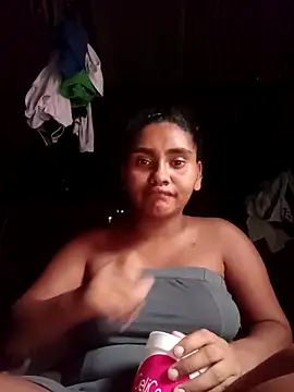 Snapshot of Lucy-Ferr chatting on 09/16/25, 07:59 Lucy-Ferr online show from 09/16/25, 07:59