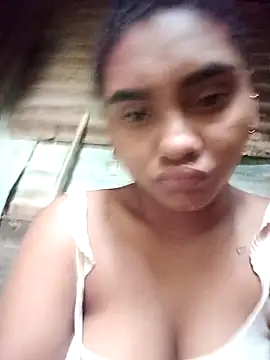 Lucy-Ferr online show from 12/01/25, 11:48