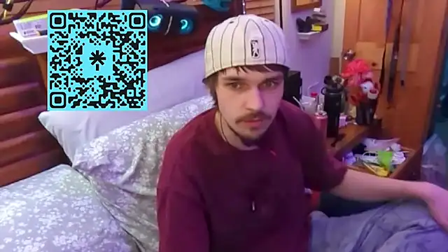 Snapshot of j_ray95 chatting on 11/08/25, 05:18 j ray95 online show from 11/08/25, 05:18