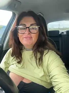 IrishmilfAnna online show from 04/21/26, 12:33