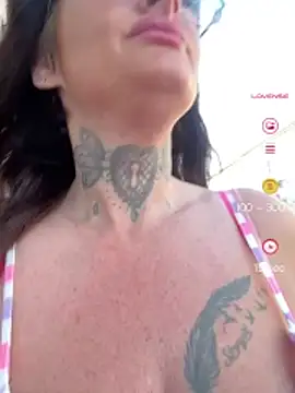 Snapshot of IrishmilfAnna chatting on 05/27/26, 06:10 IrishmilfAnna online show from 05/27/26, 06:10