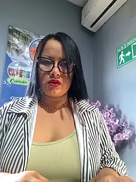 Milagros-hot online show from 10/14/25, 02:07