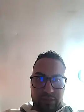 Snapshot of Jharicio-89 chatting on 09/18/25, 01:18 Jharicio-89 online show from 09/18/25, 01:18