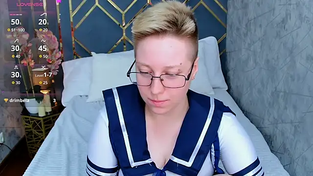 AlexandraGreen online show from 09/19/25, 09:15