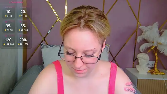 AlexandraGreen online show from 04/11/26, 09:08