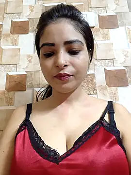 QUEEN-ADITI online show from 09/29/25, 03:17