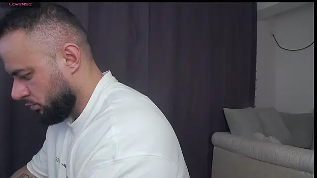 RickyMiami1 online show from 02/09/26, 06:12