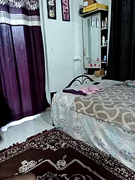 Beautiful couple 70 online show from 09/27/25, 01:43