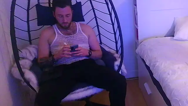 Keviios online show from 11/30/25, 06:45