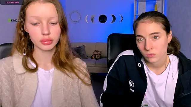 khloebeauty online show from 11/17/25, 08:58