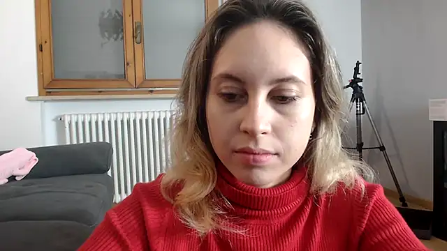 L Sofia online show from 11/02/25, 11:51