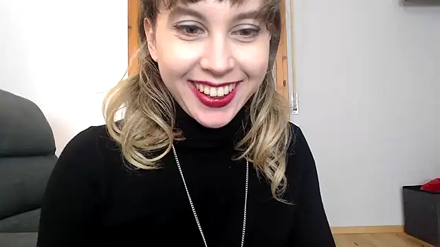 Snapshot of L_Sofia chatting on 02/06/26, 04:21 L Sofia online show from 02/06/26, 04:21