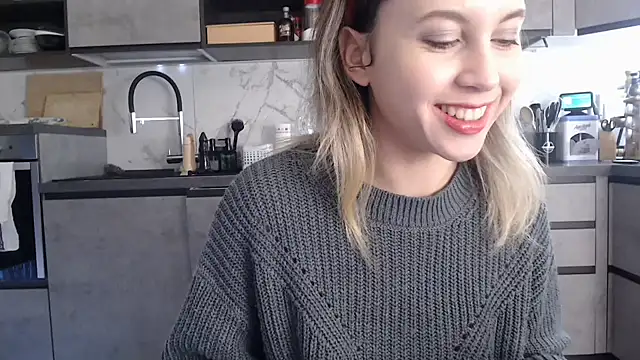 Snapshot of L_Sofia chatting on 02/11/26, 09:36 L Sofia online show from 02/11/26, 09:36