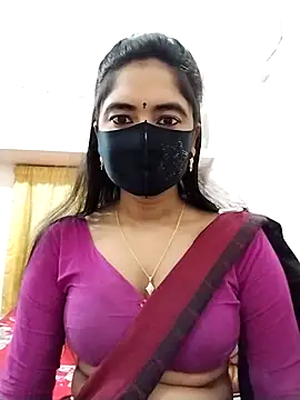 Snapshot of Puja-Rane chatting on 05/11/26, 01:55 Puja-Rane online show from 05/11/26, 01:55