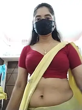 Snapshot of Puja-Rane chatting on 05/20/26, 04:35 Puja-Rane online show from 05/20/26, 04:35