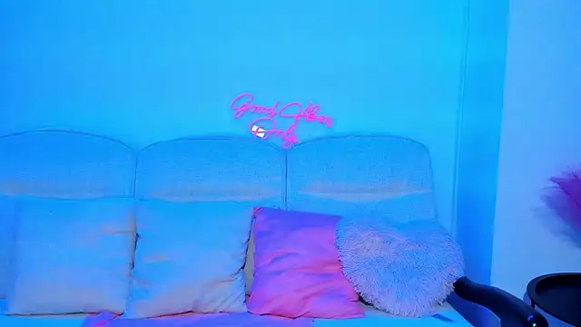 JessicaSky  online show from 04/15/26, 07:43