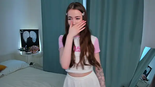 Chloeee4200 online show from 03/04/26, 01:06