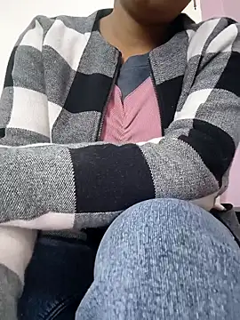 Rekha 89 online show from 01/15/26, 03:55