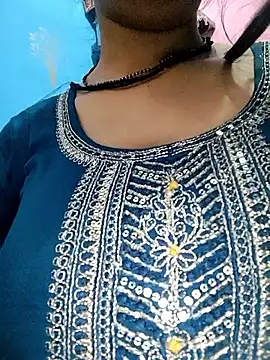 Rekha 89 online show from 04/23/26, 04:14