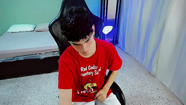 Snapshot of dilan_hott_ chatting on 09/11/25, 08:31 dilan hott online show from 09/11/25, 08:31