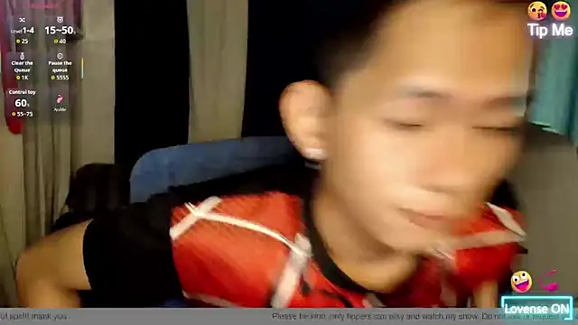 Snapshot of Skinny_CumLoader69 chatting on 05/21/26, 04:03 Skinny CumLoader69 online show from 05/21/26, 04:03