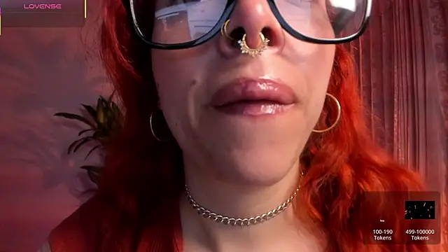 Snapshot of bri_von_dhara__ chatting on 09/21/25, 10:50 bri von dhara online show from 09/21/25, 10:50